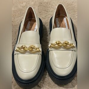 Tory Burch Cream Loafers with Gold Chain Detail
